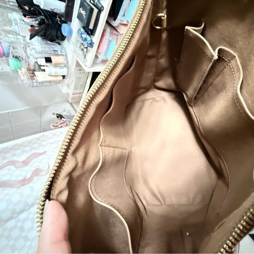 Louis Vuitton Monogram Brown Crossbody Bag - Picture 14 of 14